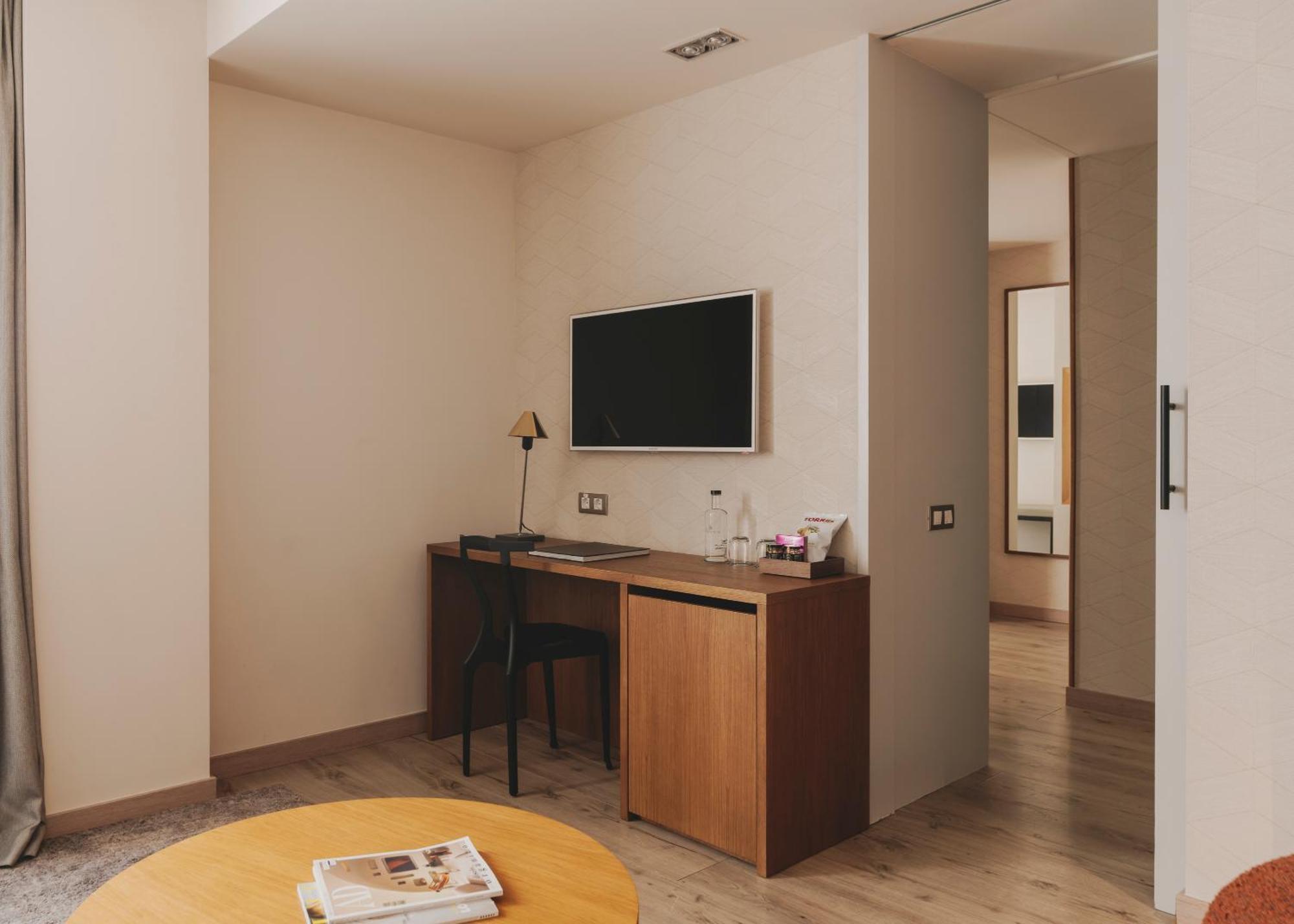 Hotel Gallery 4 Sup 4*